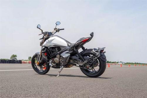 国产机车摩托车评测视频,性能与品质的完美融合