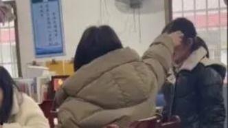 国产自产拍学生视频,青春校园的别样风采