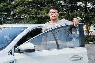 小伙买辆国产车视频